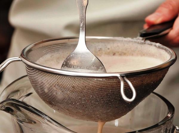 Cómo hacer horchata de almendras - Paso 3