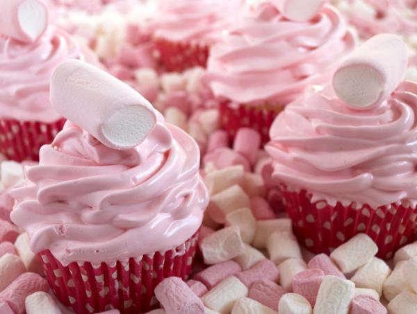 Cómo hacer frosting de nubes de azúcar