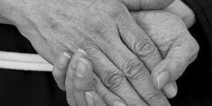 Cómo se diagnostica la artritis reumatoidea crónica