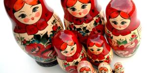 Cuál es la historia de la matrioska, las muñecas rusas