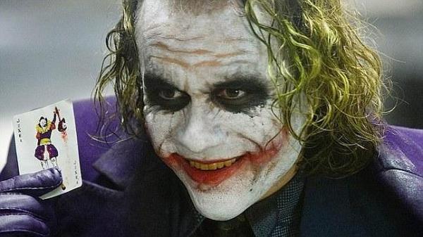 Buenos disfraces caseros para Halloween - El Joker de Heath Ledger