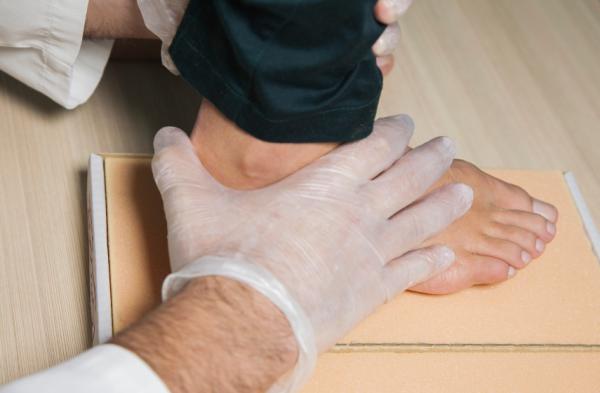 Causas del dolor en la planta del pie - Tratamiento para el dolor en la planta del pie