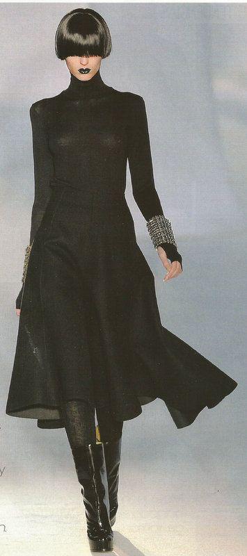 Cómo combinar botas de charol - Paso 3