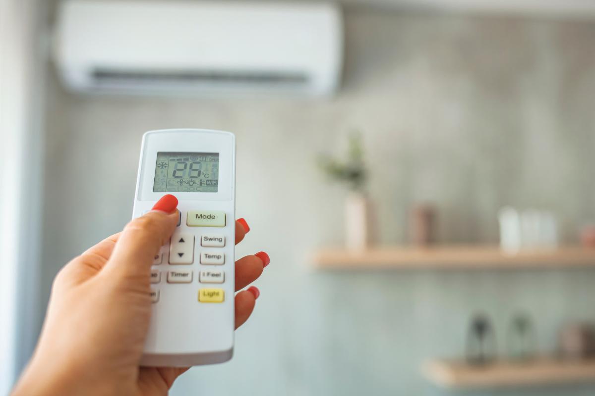 Modo Dry del aire acondicionado: para qué sirve, consumo y cómo usarlo