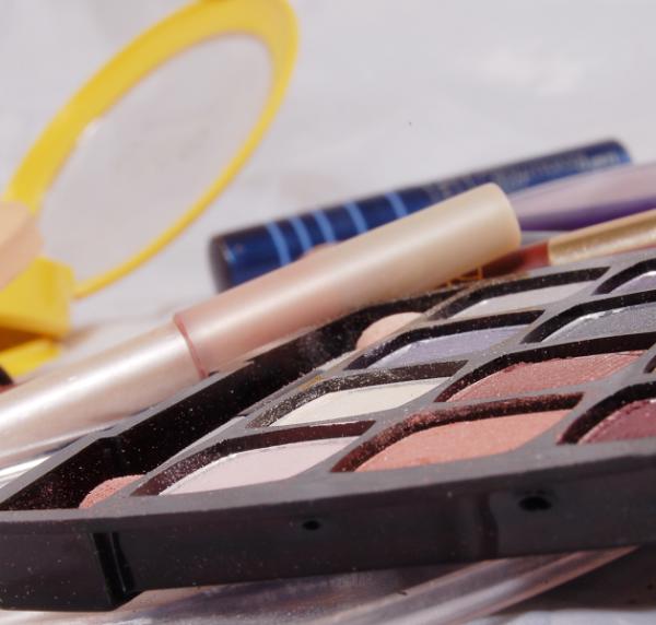 Cómo maquillarme para la confirmación - Paso 2