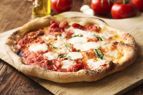 Historia de la pizza: descubre su origen, quién la inventó y dónde