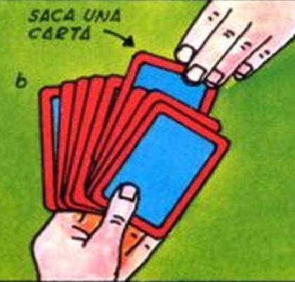 Cómo hacer el truco de sacando otra carta - Paso 2