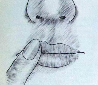 Cómo aplicar lápiz de labios - Paso 1