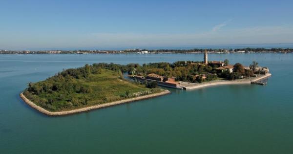 Cuáles son las islas más peligrosas del mundo - Una isla en Venecia con un oscuro pasado