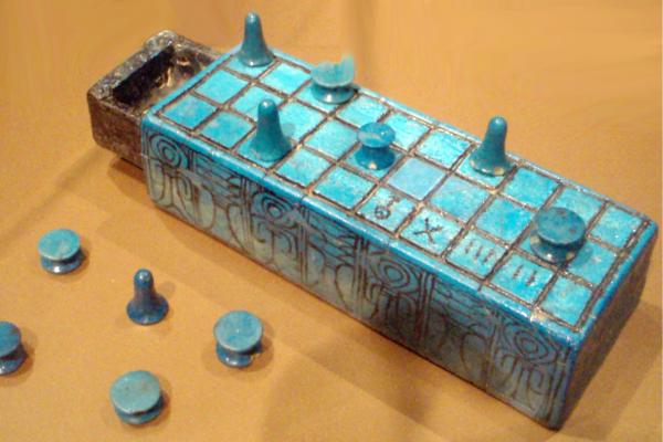 Los juegos de mesa más antiguos de la historia - Senet
