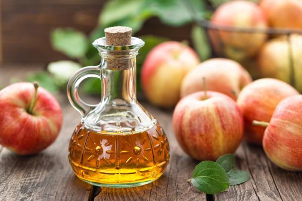 Cómo quitar el mal olor de las axilas con vinagre - Propiedades del vinagre de manzana para el mal olor de las axilas