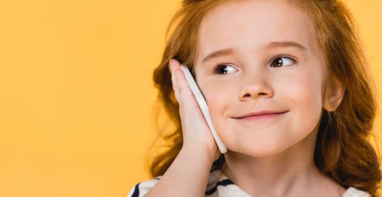 ¿A qué edad deben tener móvil los niños?