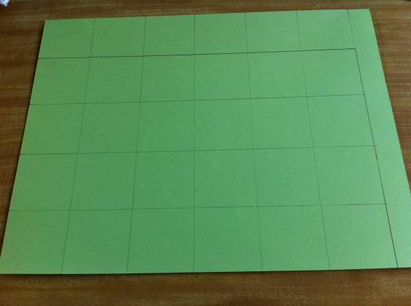 Cómo hacer una caja de cartulina con plantilla - Paso 1