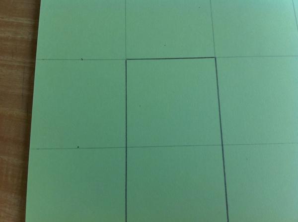 Cómo hacer una caja de cartulina con plantilla - Paso 4