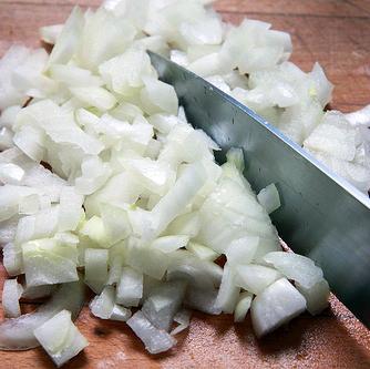 Cómo hacer cebolla frita - Paso 1