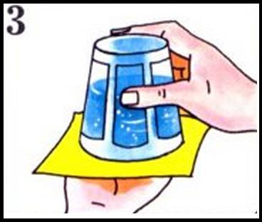 Cómo hacer el truco de magia el agua flotante - Paso 3