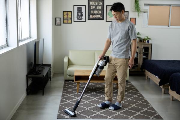 Tipos de aspiradoras: descubre cuál es mejor para tu hogar - Aspiradora vertical