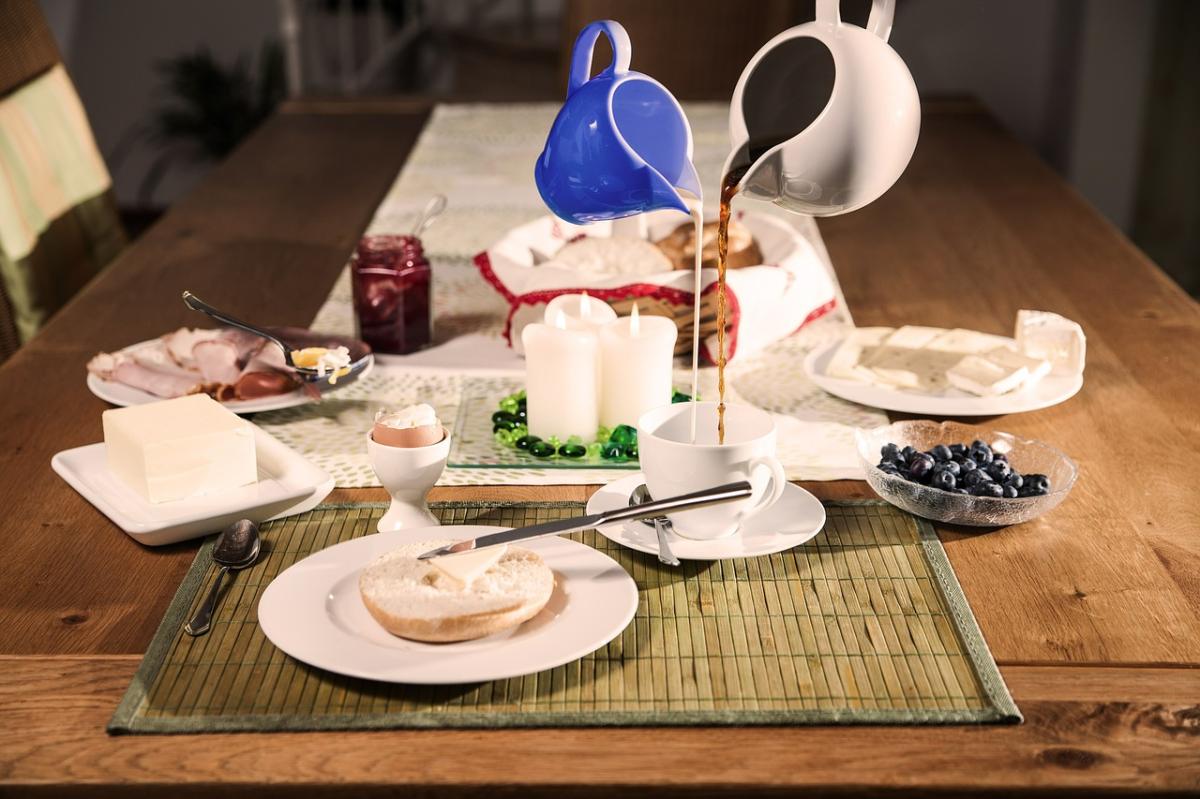 Cómo hacer un desayuno bajo en calorías