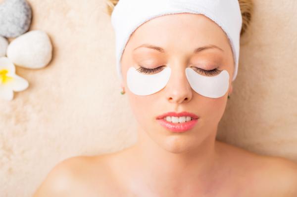 Remedios caseros para rejuvenecer la cara - Remedios caseros para el contorno de ojos 