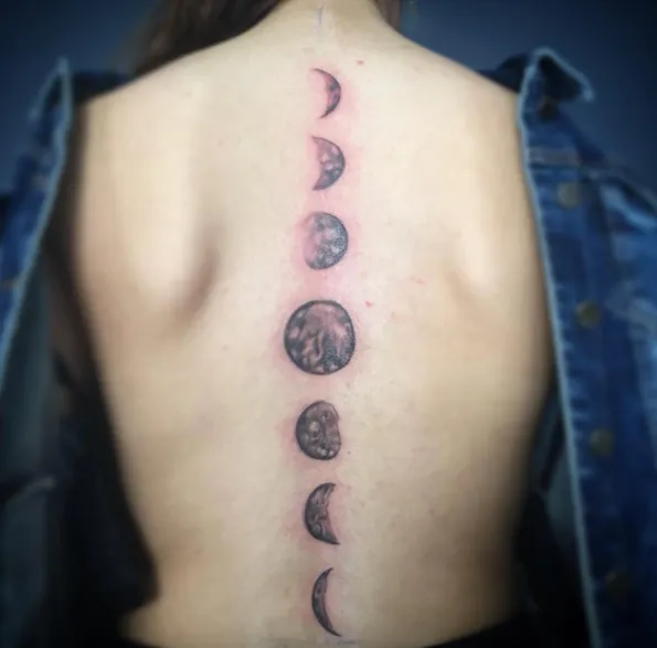 tatuajes de media luna