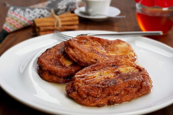 Torrijas de natillas: receta fácil de Semana Santa
