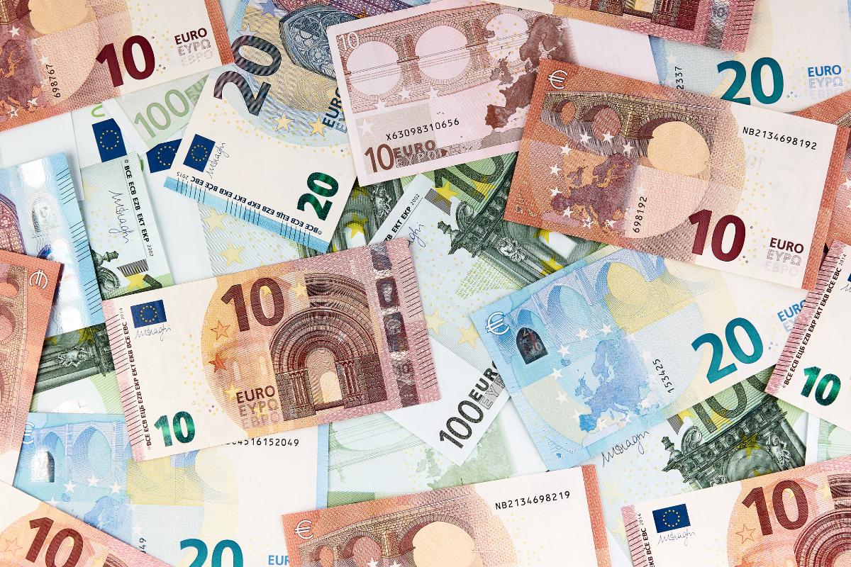 ¿En febrero se cobra menos por tener menos días?