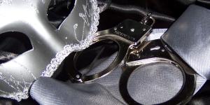 Cómo hacer tus fantasías sexuales realidad al estilo de 50 sombras de Grey