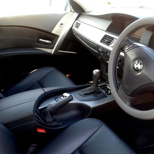 Cómo limpiar el techo de mi coche