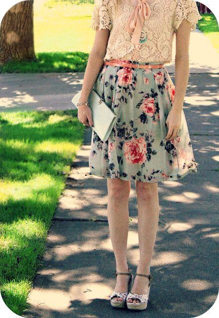 Cómo combinar una falda de flores - Paso 5