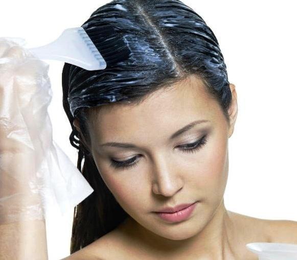 Cómo hacer que el tinte de cabello dure más - Paso 1
