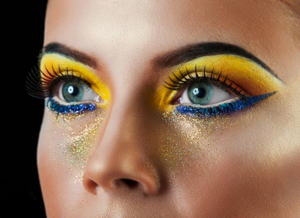 Cómo elegir las sombras según el color de ojos - Sombras para ojos azules y grises