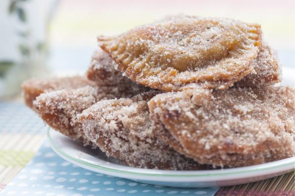 Los postres típicos de Carnaval más tradicionales - Empanadillas dulces de Carnaval