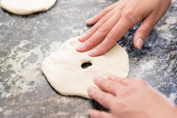 Cómo hacer tortas fritas sin grasa - Paso 7