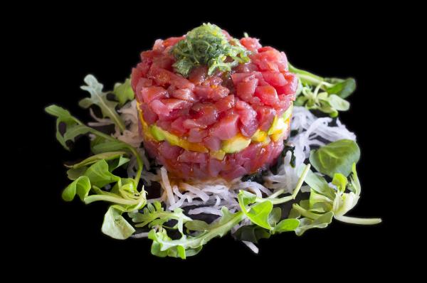 Las mejores recetas con atún fresco - Tartar de atún