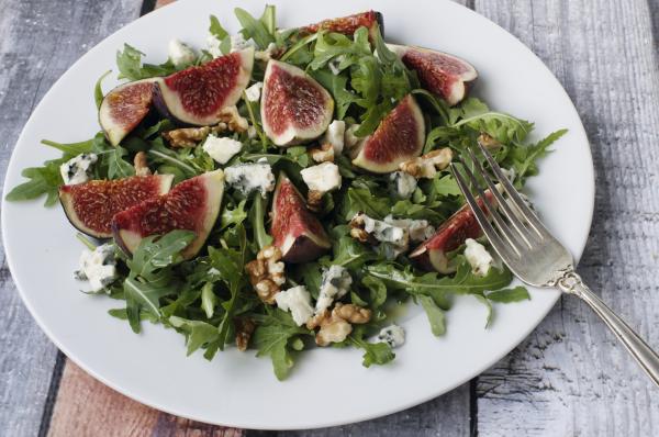 Cómo hacer una ensalada de higos y queso de cabra - ¡Descubre y ...