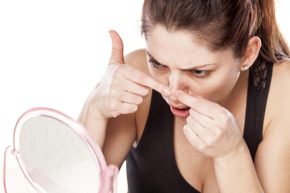 Cómo quitar las espinillas de la nariz rápido