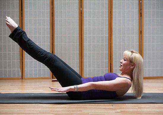 Cómo hacer una rutina de abdominales - Paso 5