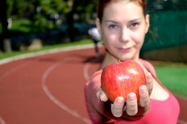 Los mejores alimentos para comer antes y después de hacer deporte