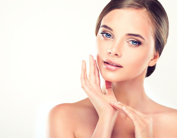 ¿El maquillaje arruga la piel? - ¡La piel se merece un descanso!