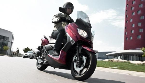 Las mejores Scooters de 125 para ciudad - Piaggio LIBERTY 125 RST