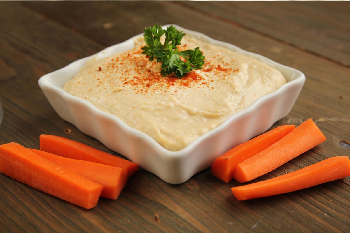 Cómo hacer hummus de zanahoria: una receta fácil y saludable