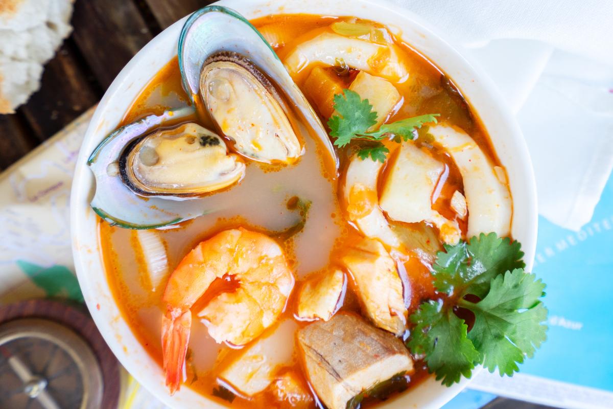 Receta de sopa de marisco para Navidad: un plato especial para esta época