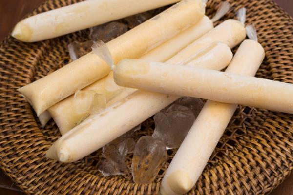 Cómo hacer bolis de rompope