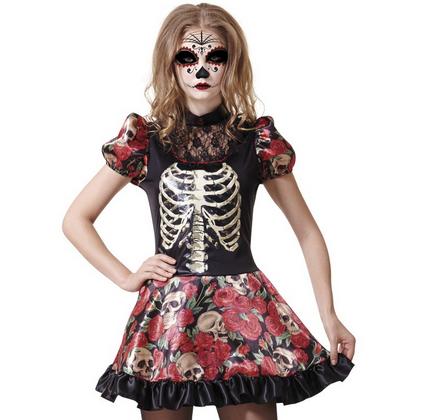 Cómo hacer un disfraz de calavera mexicana - Paso 6