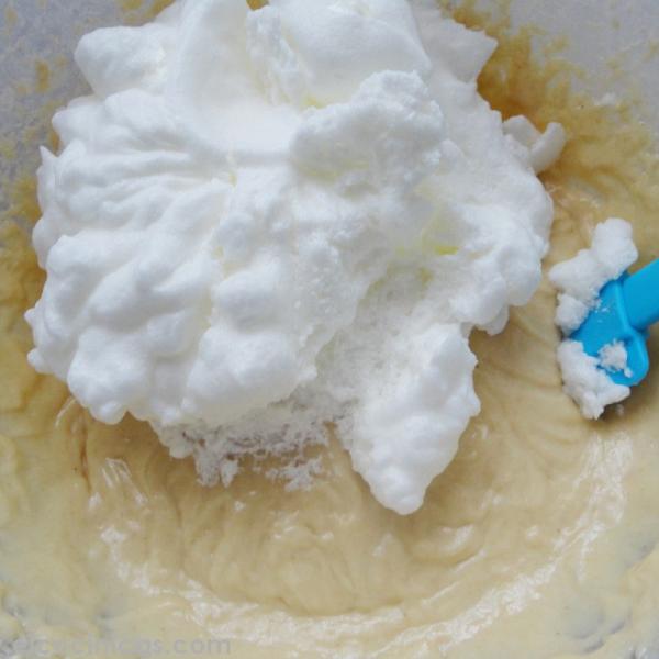 Cómo hacer un pastel de tres leches - Paso 3