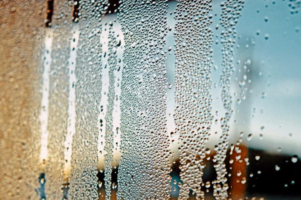 Por qué se produce y cómo evitar la condensación en las ventanas