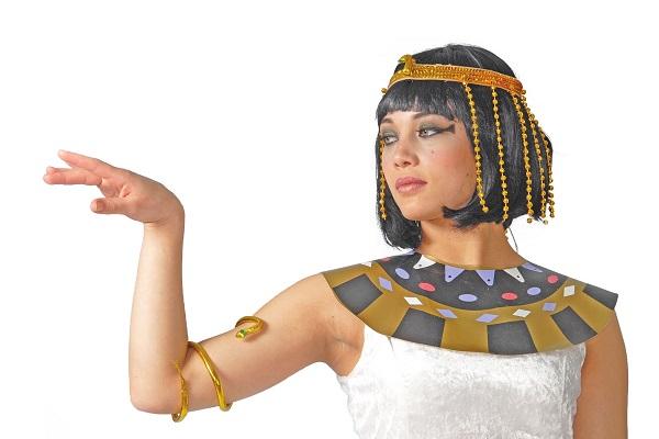 Cómo diseñar un disfraz de egipcio casero - Paso 5