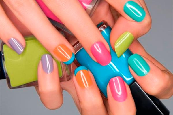 Cómo elegir el color del esmalte de uñas