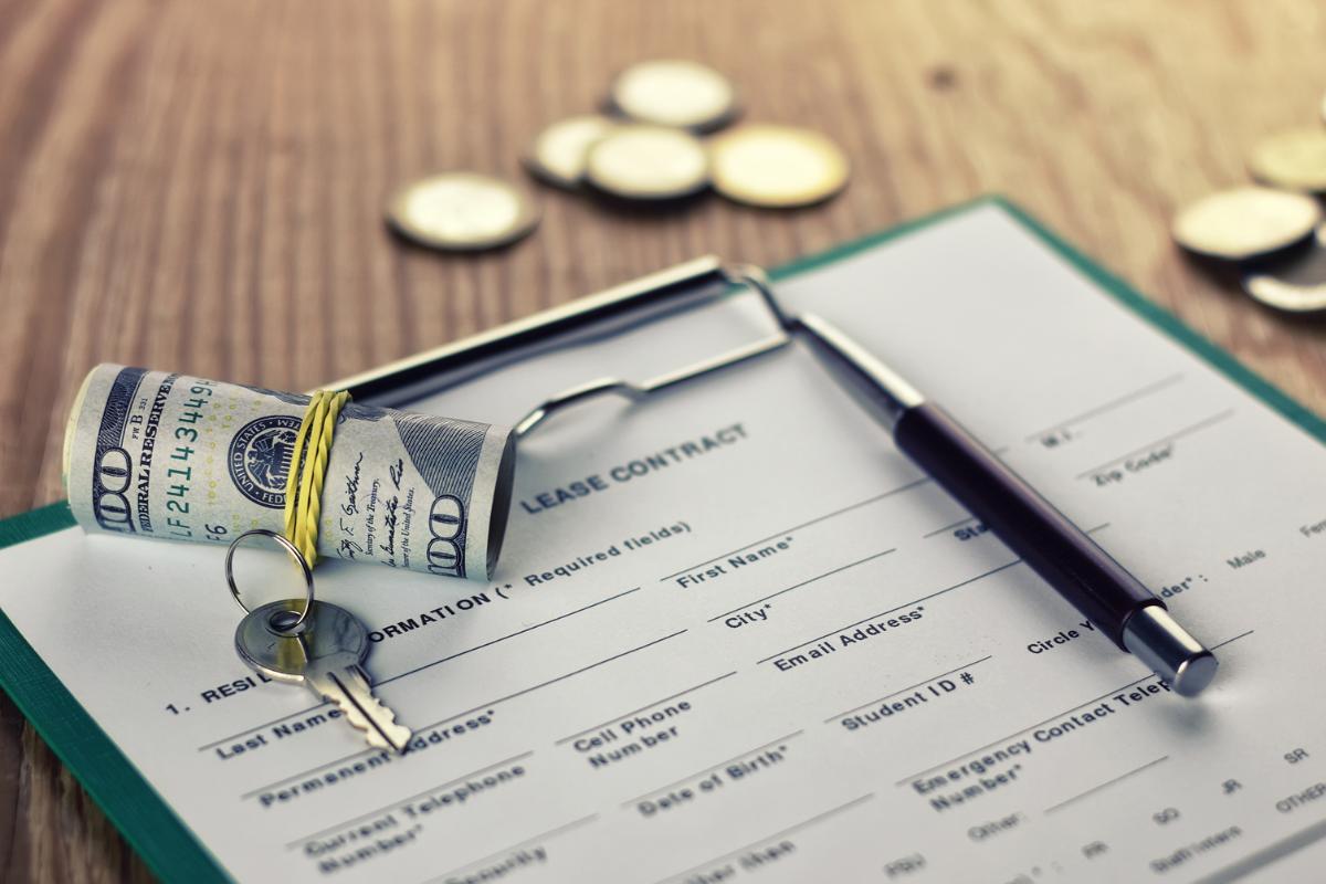 ¿Es obligatoria la fianza en un contrato de alquiler?