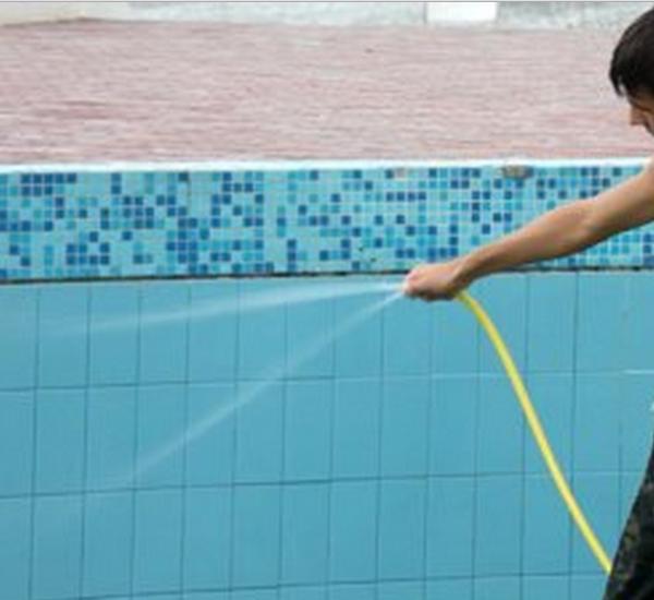 Cómo pintar piscinas antiguas - Paso 2